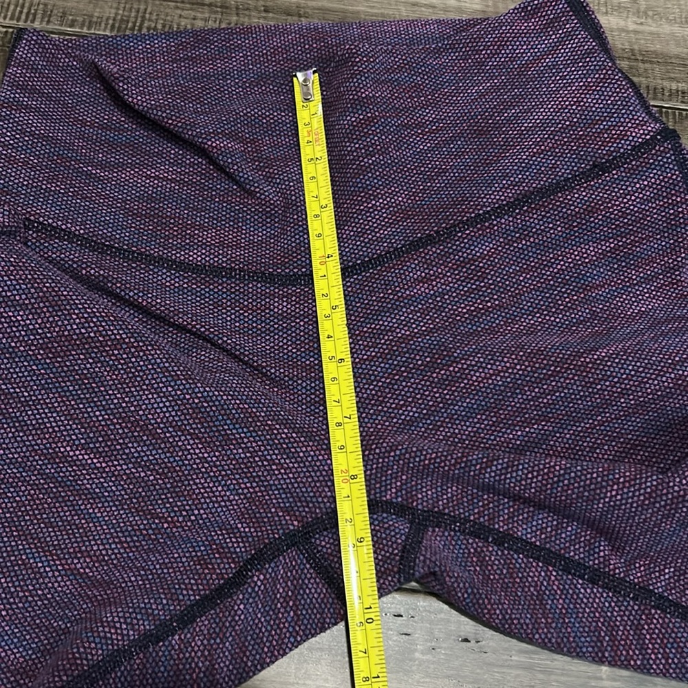 EUC Lululemon Wunder Under high rise crop - Picture 6 of 7